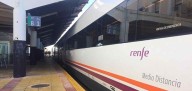 Muere una persona mientras conducía al ser arrollada por un tren en Talavera