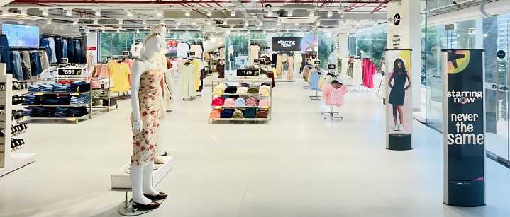 Reliance Retail Inaugurates Its First YUSTA Store in Ahmedabad