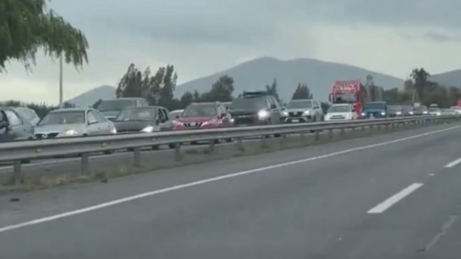 Comienza el retorno tras Fiestas Patrias: Taco kilométrico en la Ruta 78