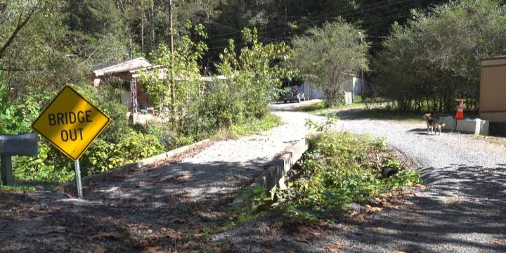 Harlan Co. residents push for repairs to flood