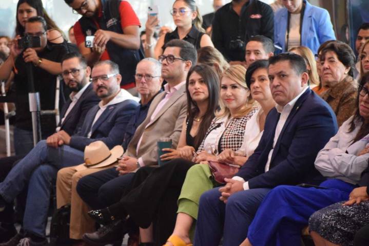EN EL RING