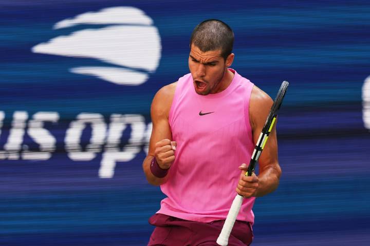 Magia en el US Open. El toque de espaldas y el "no look" passing: un show de Carlos Alcaraz en Nueva York
