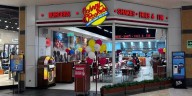 Sancionaban con descuento de propinas a sus garzones: confirman millonaria multa contra cadena de restaurantes