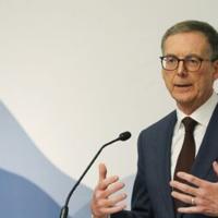 Canada central bank cuts key lending rate citing Trump tariffs