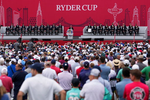 Golpes de Donald y errores de Bradley preparan el terreno para la Copa Ryder
