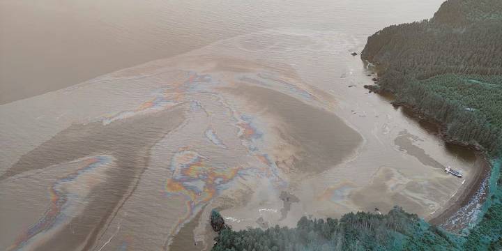U.S. Coast Guard responds to 3,500-gallon diesel spill off Kodiak, Alaska