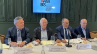 Minoritarios del Sabadell insisten en tildar de "tomadura de pelo" la OPA del BBVA pese a la mejora