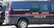 Identifican a hombre 453sin4do en t1rot3o en Grand Rapids