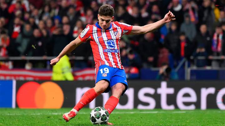 En vivo: Álvarez pudo poner en ventaja al Atlético, pero falló el penal y todo…
