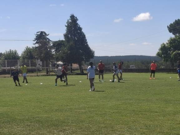 El rugby sin contacto se afianza en la provincia con la exitosa jornada del Ingenieros Soria en Quintana
