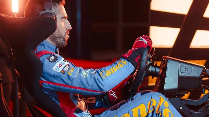 Pilotos del Canel’s Racing se preparan en simulador rumbo a la fecha 11 de la Nascar