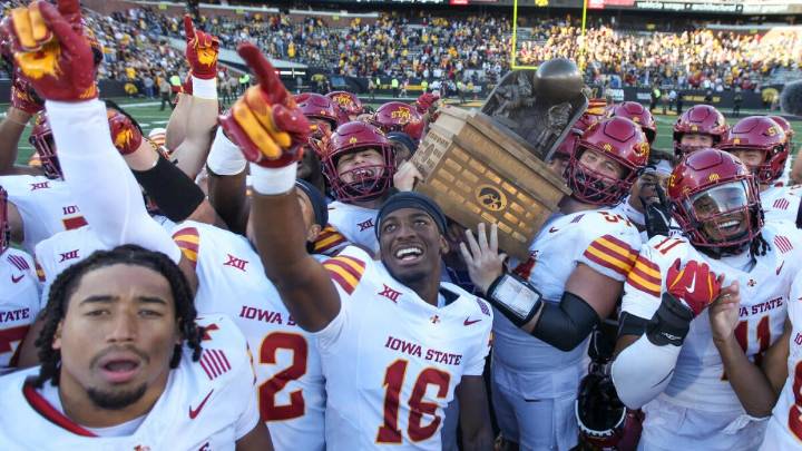 Iowa vs. Iowa State prediction, pick, odds, spread, where to watch live