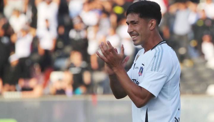 "Su cabeza está en eso": Revelan el futuro de Salomón Rodríguez en Colo Colo