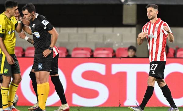 Mientras espera a Flamengo, Estudiantes, con suplentes, venció a Defensa y Justicia 1 a 0
