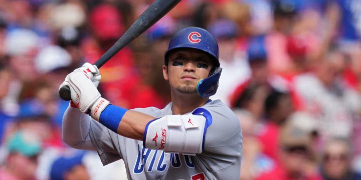Cubs swept by Reds, Brewers win NL Central title