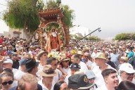 El Socorro congrega a miles de romeros en su singular Bajada