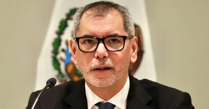 La oposición se lanza contra secretario de Hacienda por caso de huachicol fiscal