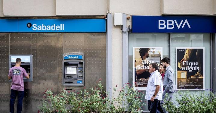 La CNMV autoriza la opa del BBVA en Banco Sabadell