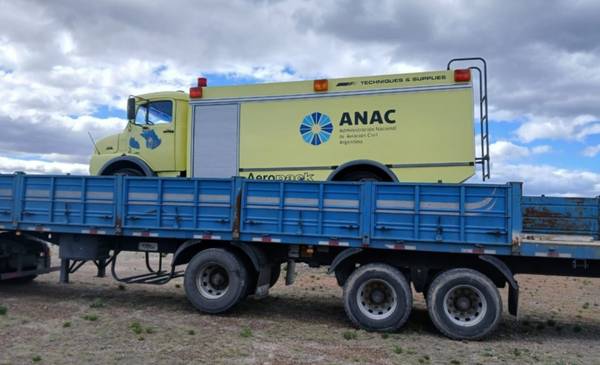 Tras gestiones de Sastre ante ANAC, llegó una autobomba para el Aeropuerto de Madryn