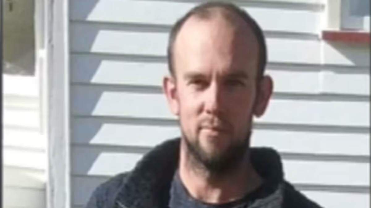 Police Kill Fugitive Father, Rescue Three Children Missing For Years
