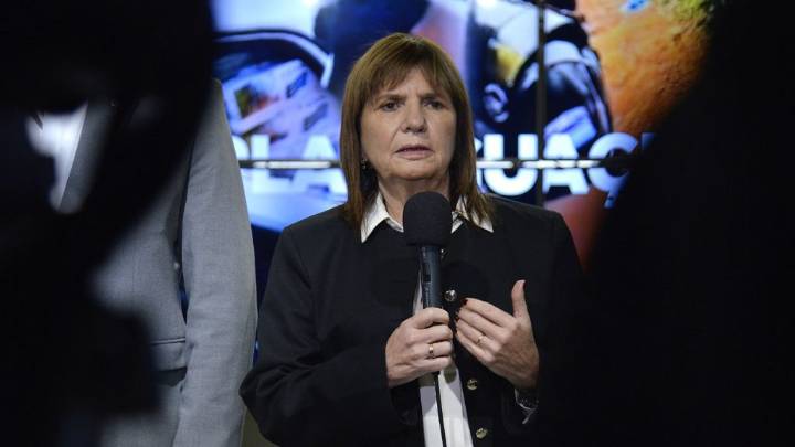 Patricia Bullrich cobra protagonismo camino a octubre y oficia de mediadora en la interna libertaria