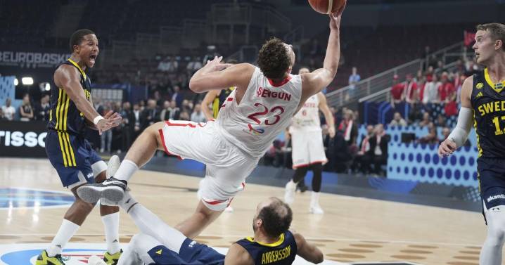 Sengun scores 24 points as Turkey beats Sweden to reach EuroBasket quarterfinals