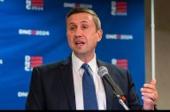 Democrats launch college voter registration push. Florida is included