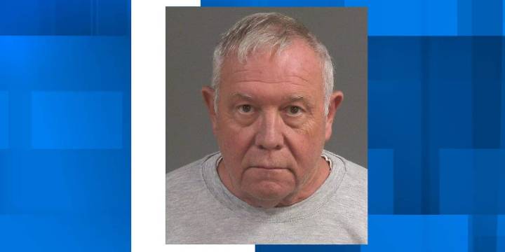Judge: Charleston County magistrate facing child porn charge to stay in custody