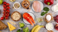 Comer estos alimentos puede ayudarte a evitar molestias articulares
