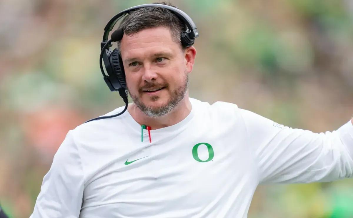 NCAAF News: Dan Lanning takes a shot at Penn State with a four-word message after Ducks’ big win