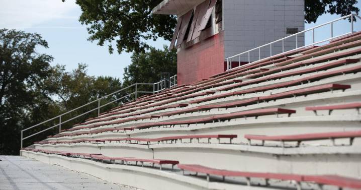 Roosevelt cancels remainder of football season because of low numbers on roster