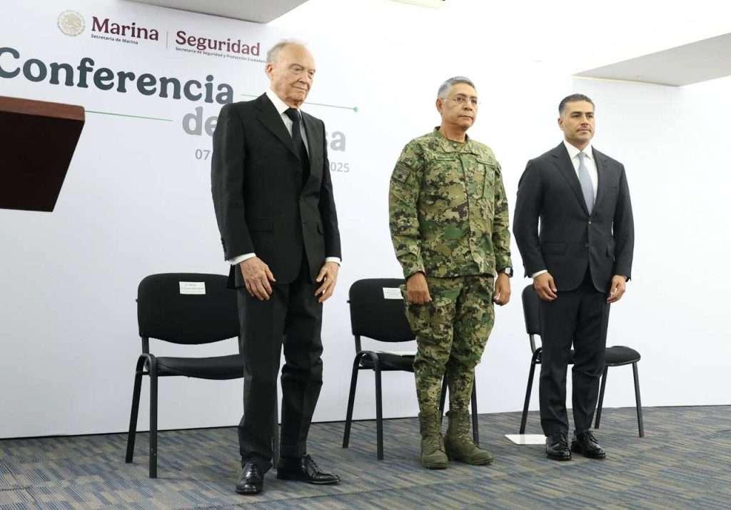 Detención de 14 implicados en tráfico ilegal de combustible, resultados de lucha contra corrupción e impunidad: Gobierno de México