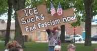 Manitowoc rally focused on immigrants' rights draws support and opposition