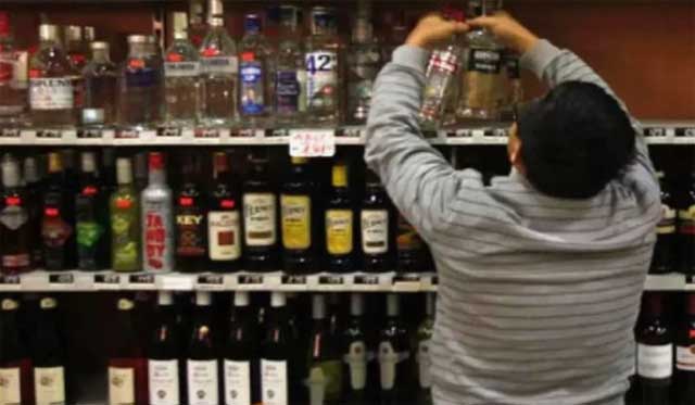 Karnataka govt to auction 579 unused liquor licences, expects Rs 2,000 crore revenue