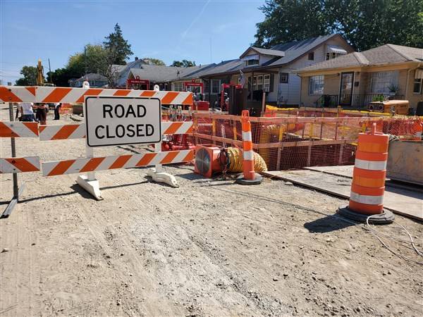 Residents frustrated as costs double, timeline is extended for Arlington Avenue sewer project