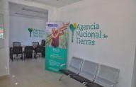 Campesinos de Baraya, Huila, protestan frente a Agencia Nacional de Tierras