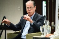 Gov. Braun suggests November for redistricting special session
