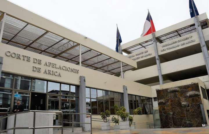 Corte de Arica revoca fallo y decreta prisión preventiva para imputado por femicidio frustrado