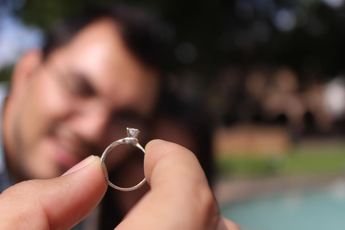 “Esperanza”. Tenía que escribir sobre el amor, la traición de su marido y su mejor amiga la frenaba, pero algo cambió