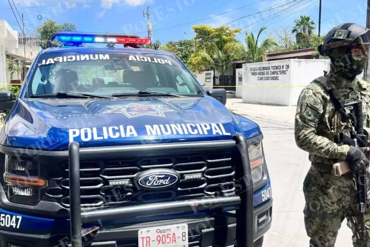 Miércoles violento en Cancún: Atacan a balazos a un hombre en la SM 105