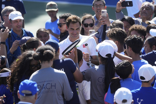 Roger Federer agradece apoyo de la Copa Laver y desearía jugar en el Chase Center