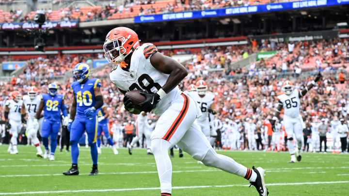 What is Browns rookie Harold Fannin Jr. new jersey number?