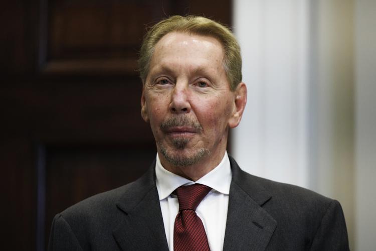 Larry Ellison destrona a Musk como el más rico del mundo