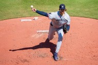 Deadspin | Twins' Byron Buxton, Bailey Ober stop Royals' streak