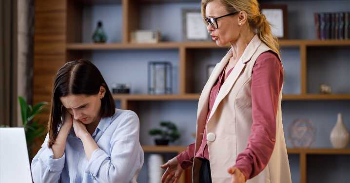 Reverse T-Rex? My Boss Can Only See Employees When They’re Not Doing Anything