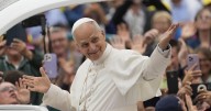 Chicago suburb where Pope Leo XIV grew up celebrates his 70th birthday with gospel music, balloons