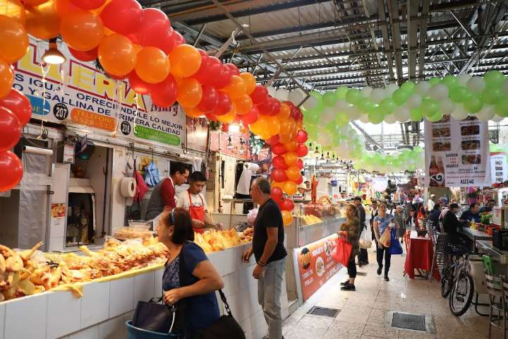 Mercados públicos generan más de 280 mil empleos; Congreso pide a alcaldías simplificar trámites