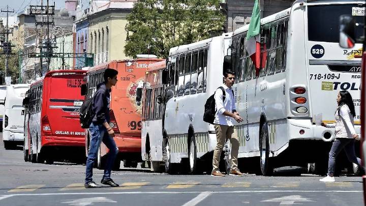 Transportistas se defienden de críticas; piden comprensión por petición de ajuste de tarifa