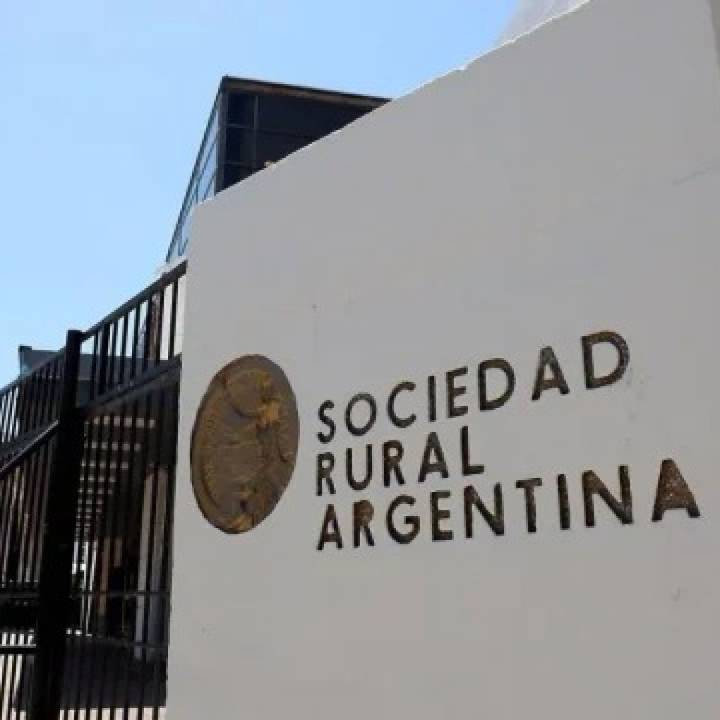 La Sociedad Rural volvió a cruzar al Gobierno tras la fugaz quita de retenciones: "Necesitamos previsibilidad"