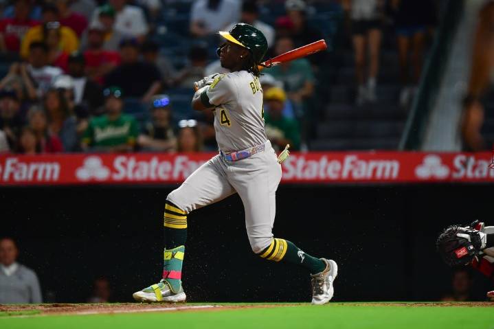 Deadspin | Seven-run inning propels A's past Angels